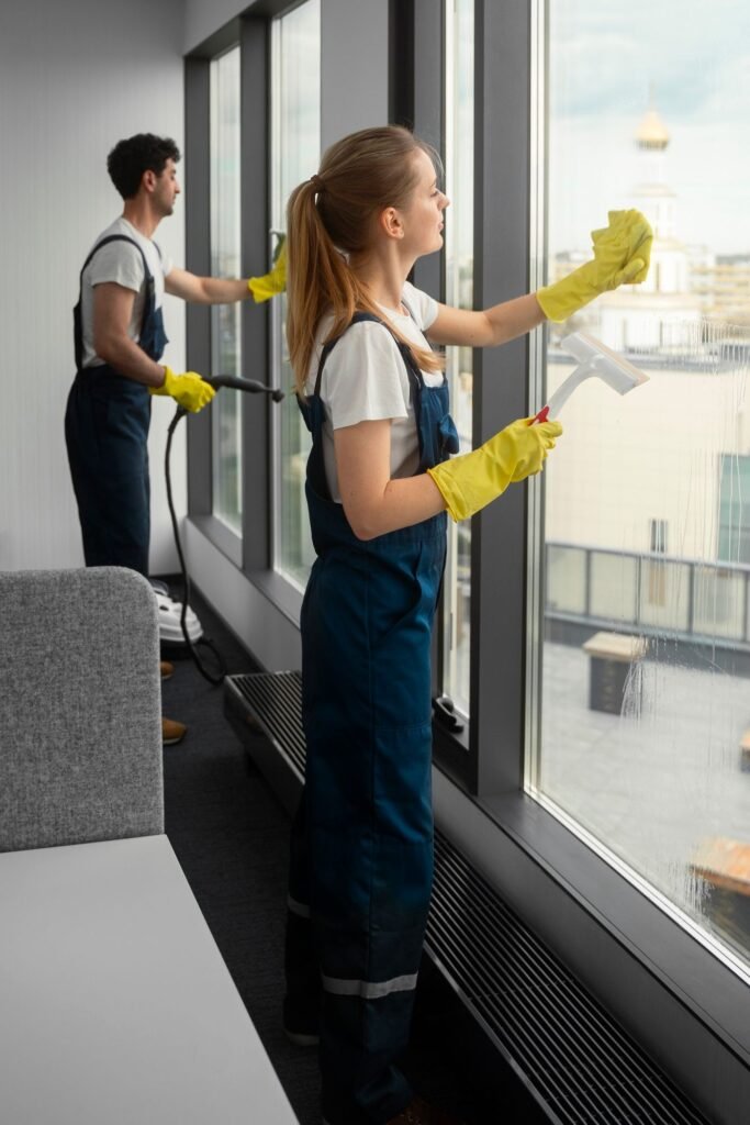 how to clean windows with newspaper