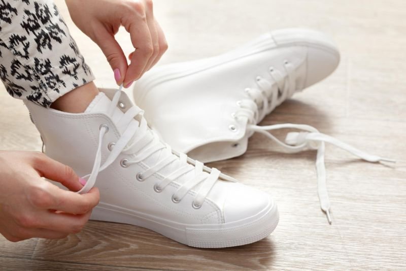 How To Clean White Shoes